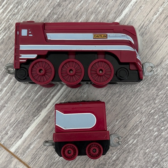 Thomas & Friends Caitlin and Tender - Picture 7 of 8